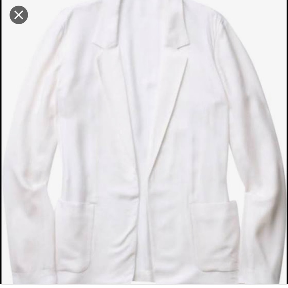 Talulah White Blazer